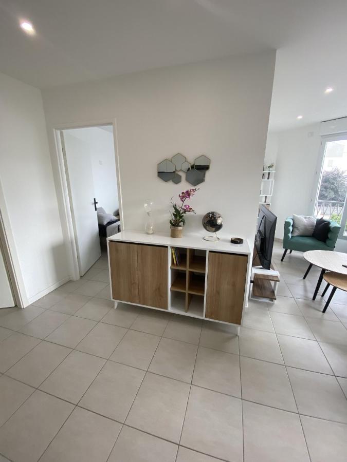 Appartement 2 Chambre Drancy Dış mekan fotoğraf